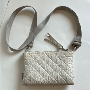 Rae Dunn crossbody, quilted white/gray leopard print